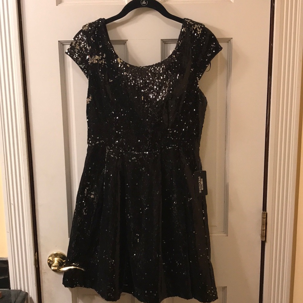 Black sequin forever 21 dress